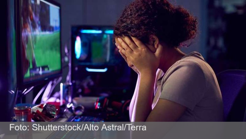 Família é indenizada em R$ 13 mil após primeira multa por cyberbullying no Brasil