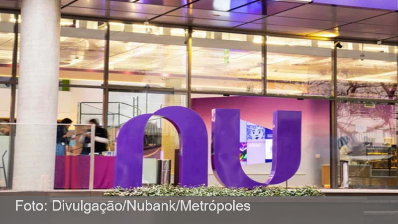 “Indícios de ilícitos”: Nubank bloqueia contas e deixa clientes sem acesso ao dinheiro