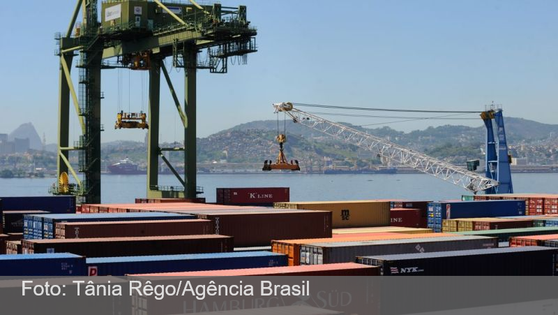 Tarifaço dos EUA: taxa adicional de 25% passa a valer nesta quarta; veja perguntas e respostas