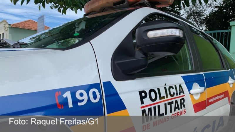 Três crianças são resgatadas em casa com alimentos estragados e vestígios de ratos em Juiz de Fora; pais foram presos