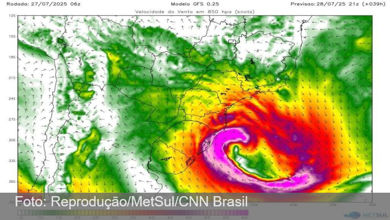 Ciclone deve atingir Sul e Sudeste do Brasil com ventos de até 130 km/h