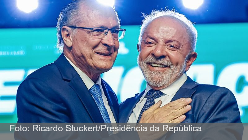 Lula confirma que Alckmin será seu vice na chapa que disputará a reeleição à presidência