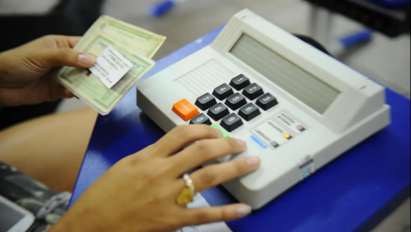 Segundo turno das eleições acontece neste domingo