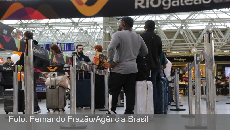 Empresas aéreas pedem 180 dias para adaptação ao horário de verão