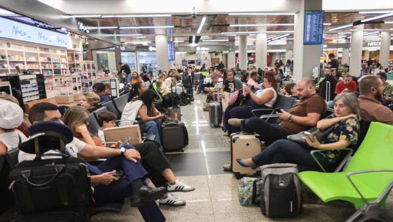 Pane técnica cancela pousos e decolagens no Aeroporto de Congonhas e afeta os principais aeroportos do Brasil