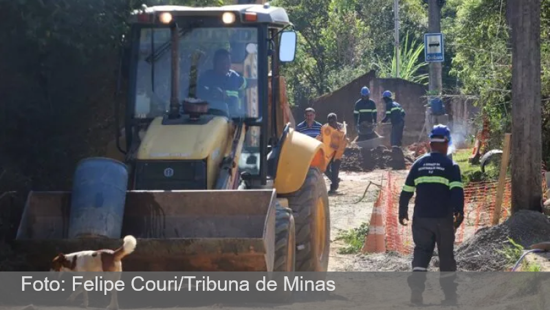 JF: Com obras atrasadas, moradores do Granjas Triunfo sofrem com dificuldade de mobilidade dentro do bairro