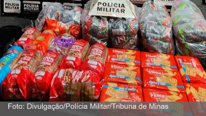 Homem é preso após furtar 64 pacotes de feijão, pão e biscoito em supermercado de Juiz de Fora