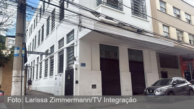 Alunos das últimas escolas fechadas pelas chuvas voltam às aulas em Juiz de Fora