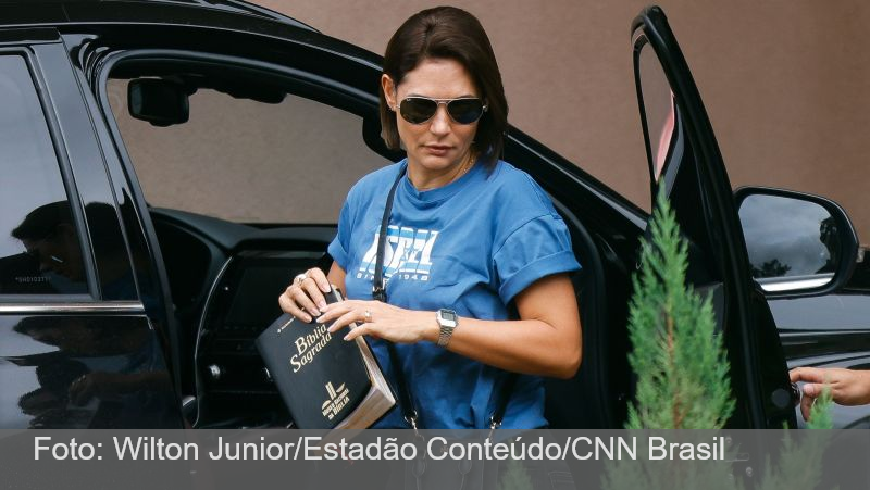 Michelle cogitou trocar de partido após crise com Flávio