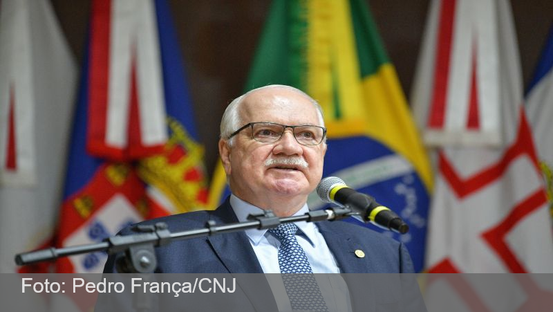 Fachin diz que analisará fatos sobre Moraes e promete “medidas cabíveis”