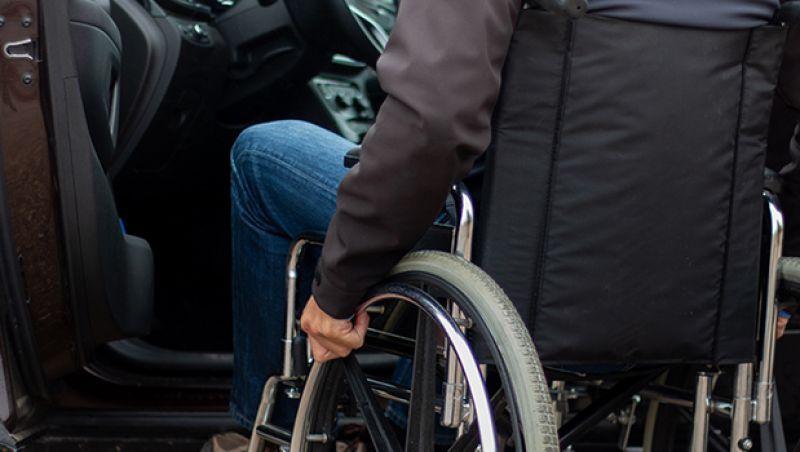 Governo de Minas amplia benefícios de IPVA e ICMS para veículos de pessoas com deficiência
