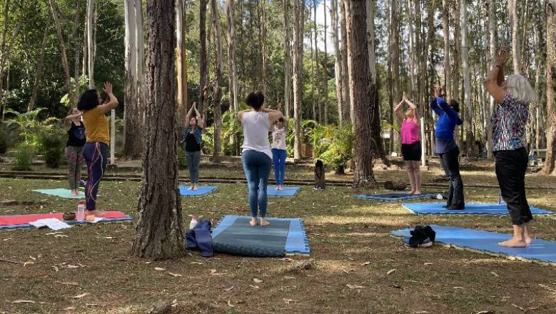 “Yoga no Parque” tem mais uma edição no Parque Municipal de Juiz de Fora neste domingo, 7