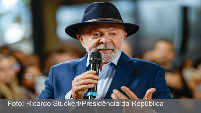 TSE aceita ação contra Lula por suposto “abuso” em desfile de Carnaval