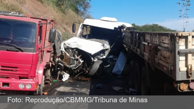 Acidente com cinco veículos deixa dois feridos na MG-285 em Astolfo Dutra
