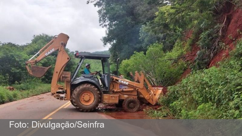 Mais de 100 pontos de rodovias de Minas Gerais seguem interditados