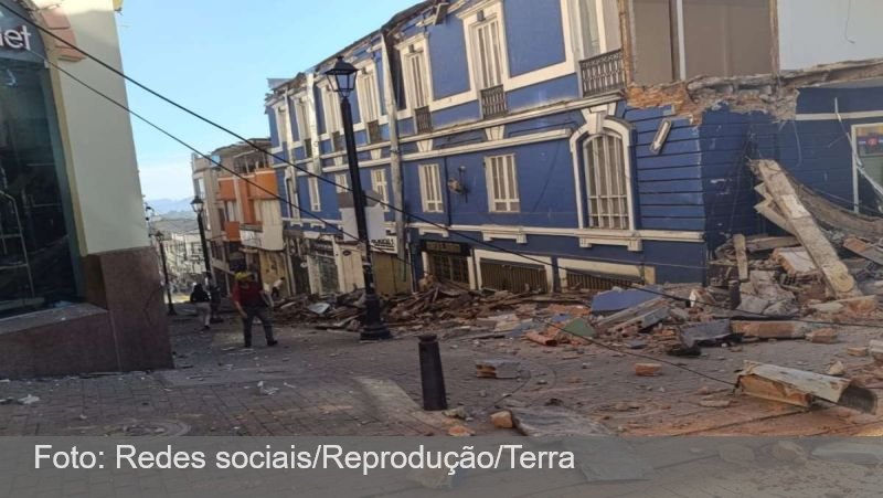 Vídeos mostram rastro de destruição causado por terremoto na Colômbia
