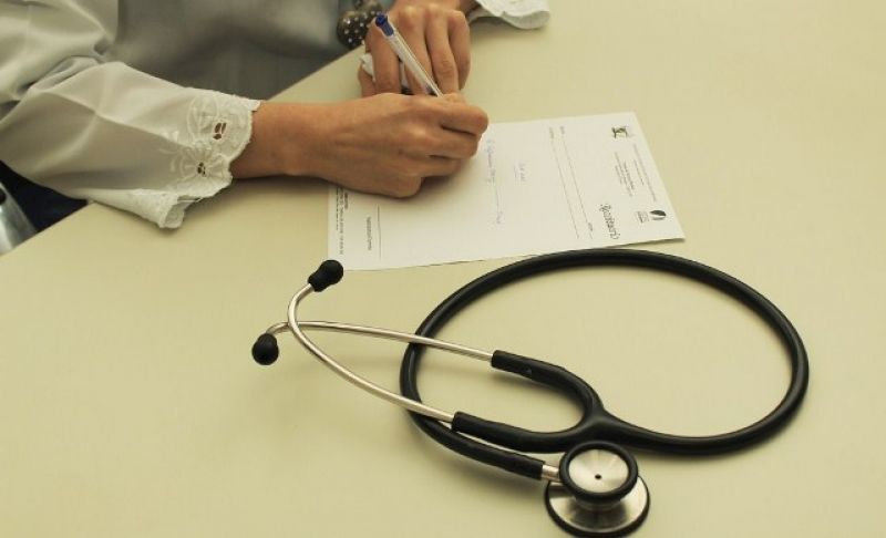 Câmara aprova ampliação de validade de receita médica durante pandemia