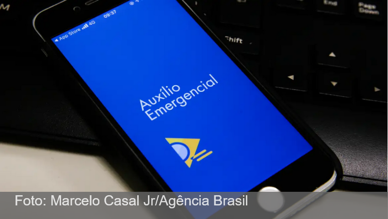 Governo Federal cobra devolução de R$ 478 mi do Auxílio Emergencial; notificações são enviadas por WhatsApp