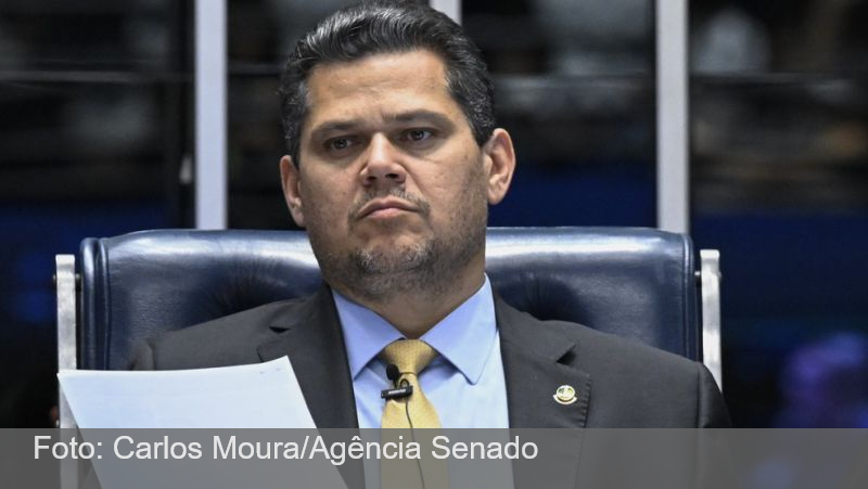 Alcolumbre sinaliza que eventual abertura de impeachment contra Moraes atingirá também Mendonça