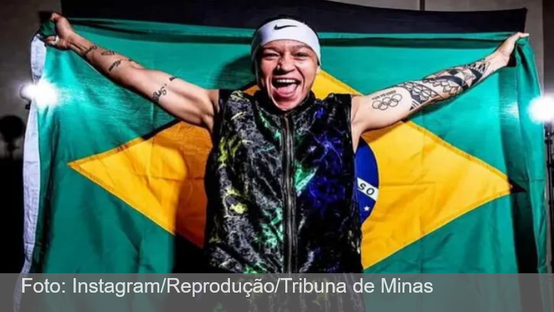 Radicada em Juiz de Fora, Bia Ferreira se torna a primeira brasileira campeã mundial de boxe