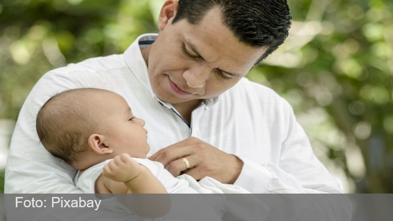 Lula sanciona lei que regulamenta licença-paternidade de 20 dias