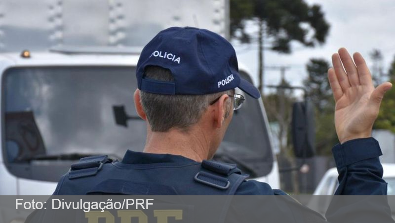 Acidentes em estradas federais durante o feriado matam 109 pessoas