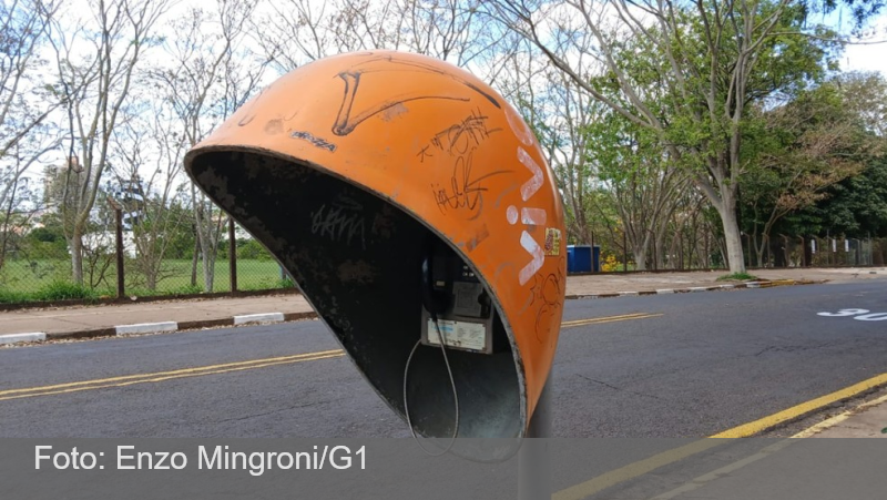 Orelhões serão retirados das ruas de todo o Brasil; veja no MAPA quantos ainda existem