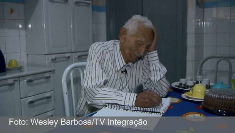 Morre aos 98 anos idoso que alimentava caderno com registros pessoais desde a adolescência